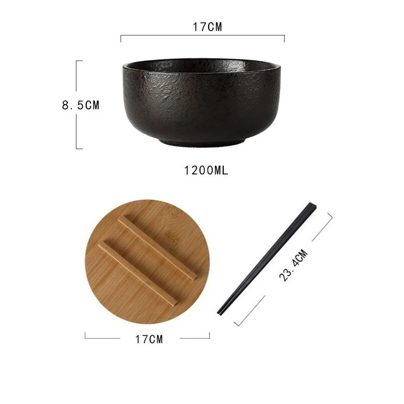 Instant Noodle Bowl With Spoon Chopstick