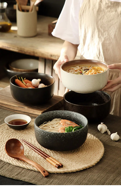 Instant Noodle Bowl With Spoon Chopstick